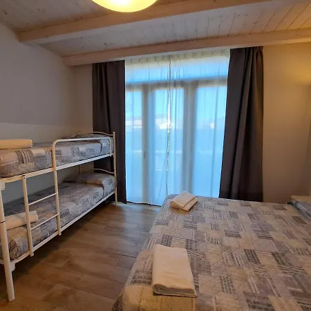 Esther Apartment